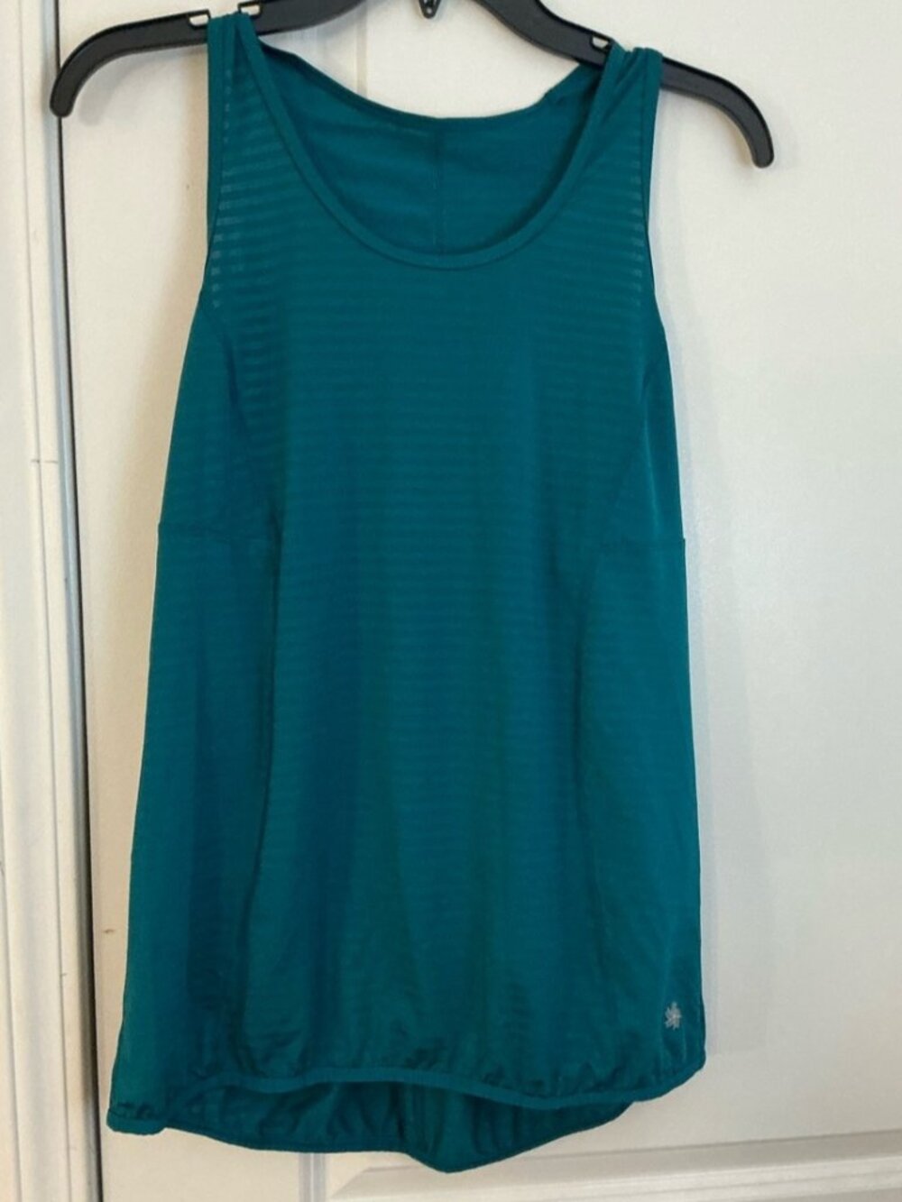 High-Low Workout Tank Top